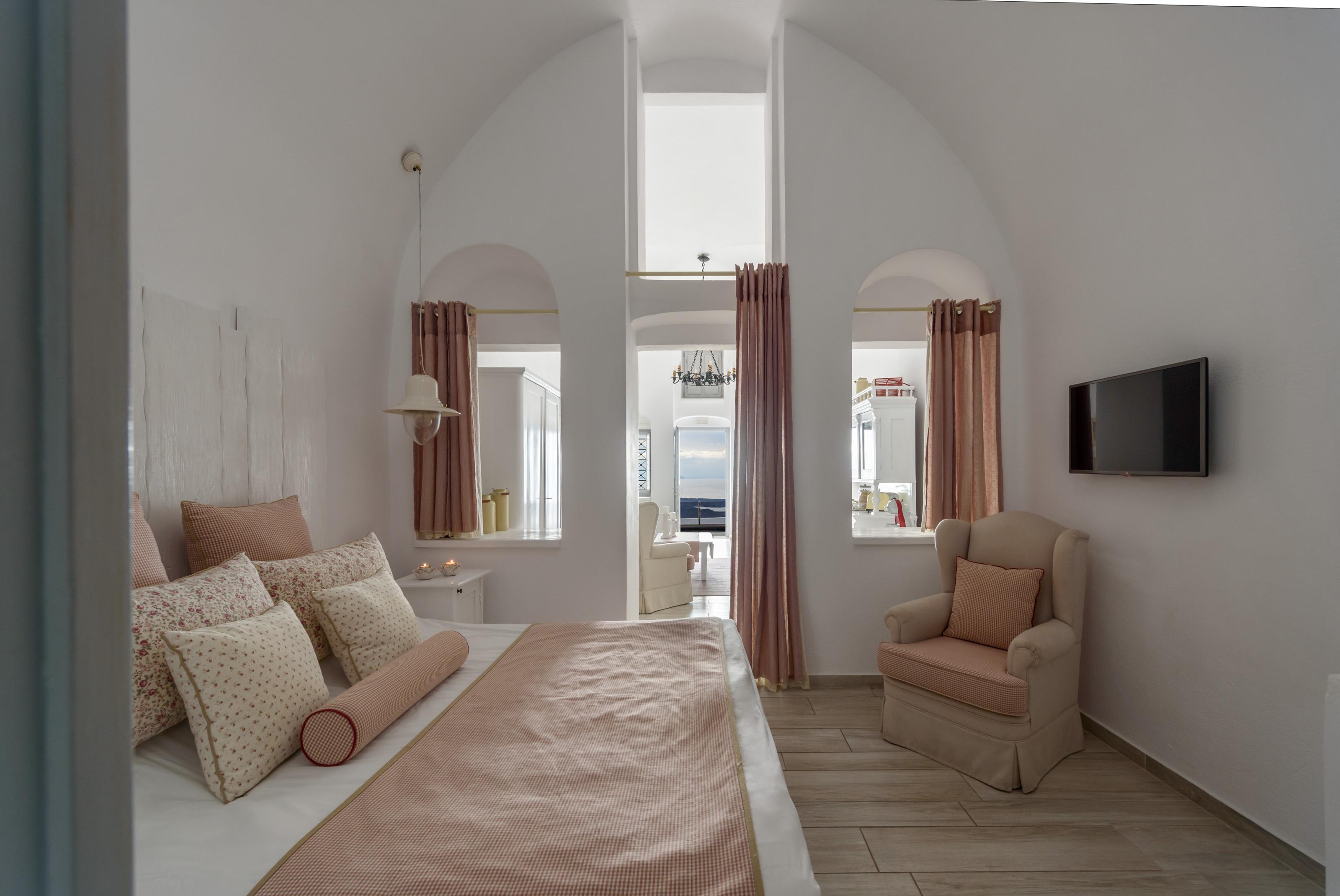 אימרוביגלי Senses Suites מראה חיצוני תמונה