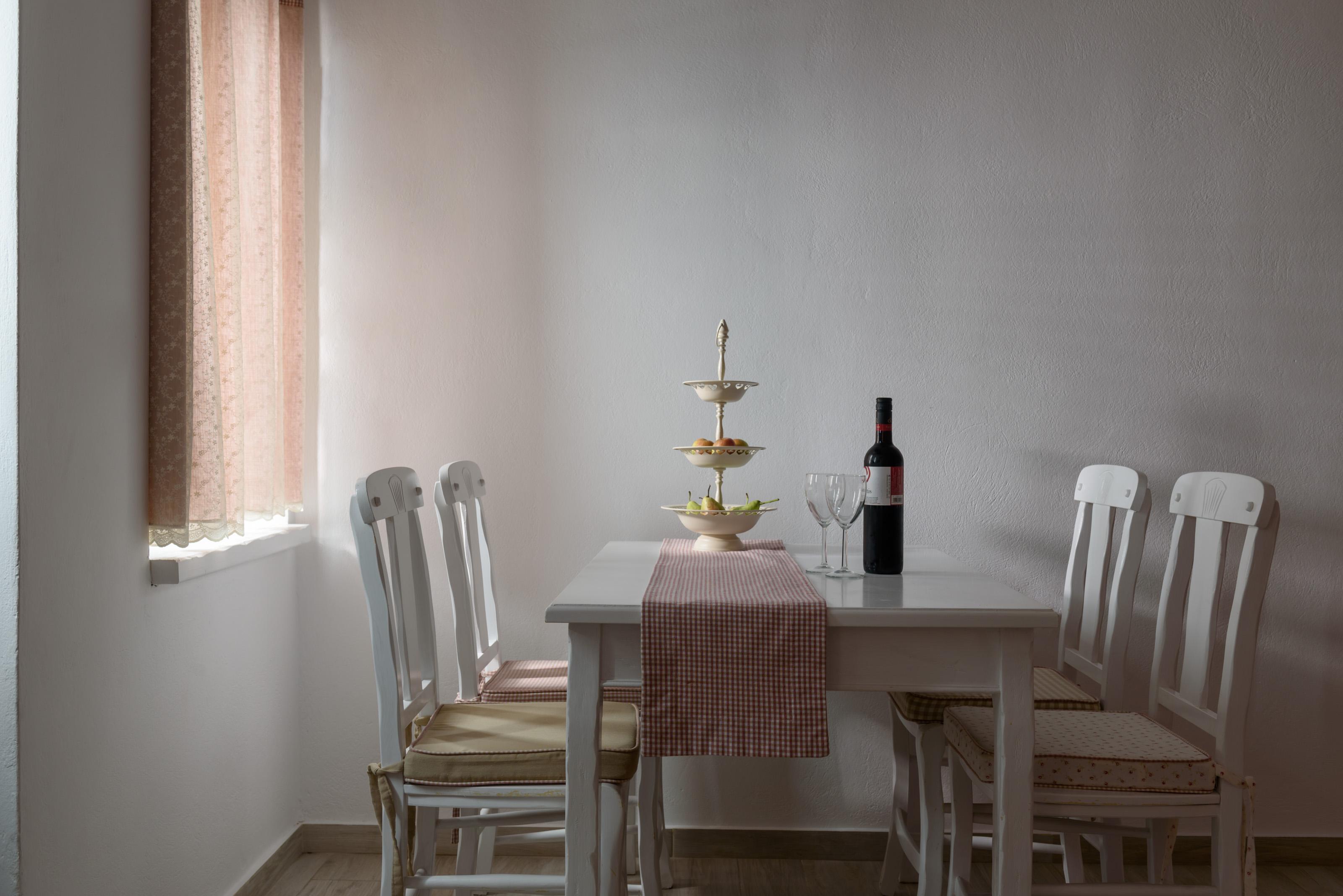 אימרוביגלי Senses Suites מראה חיצוני תמונה