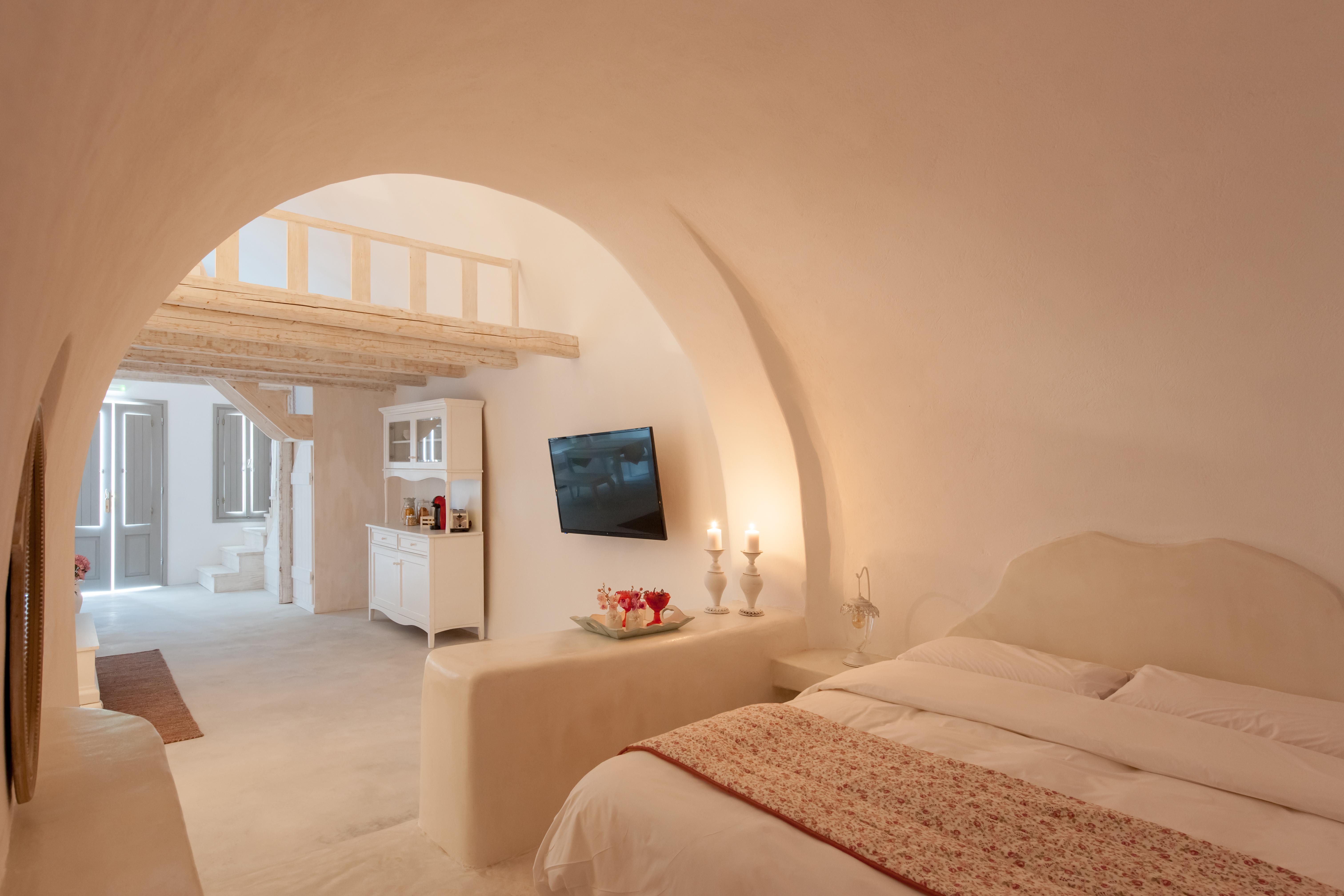 אימרוביגלי Senses Suites מראה חיצוני תמונה