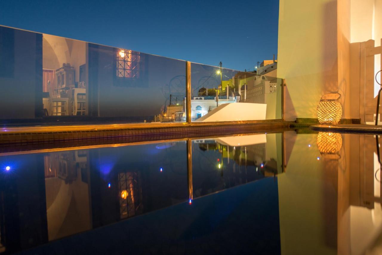 אימרוביגלי Senses Suites מראה חיצוני תמונה