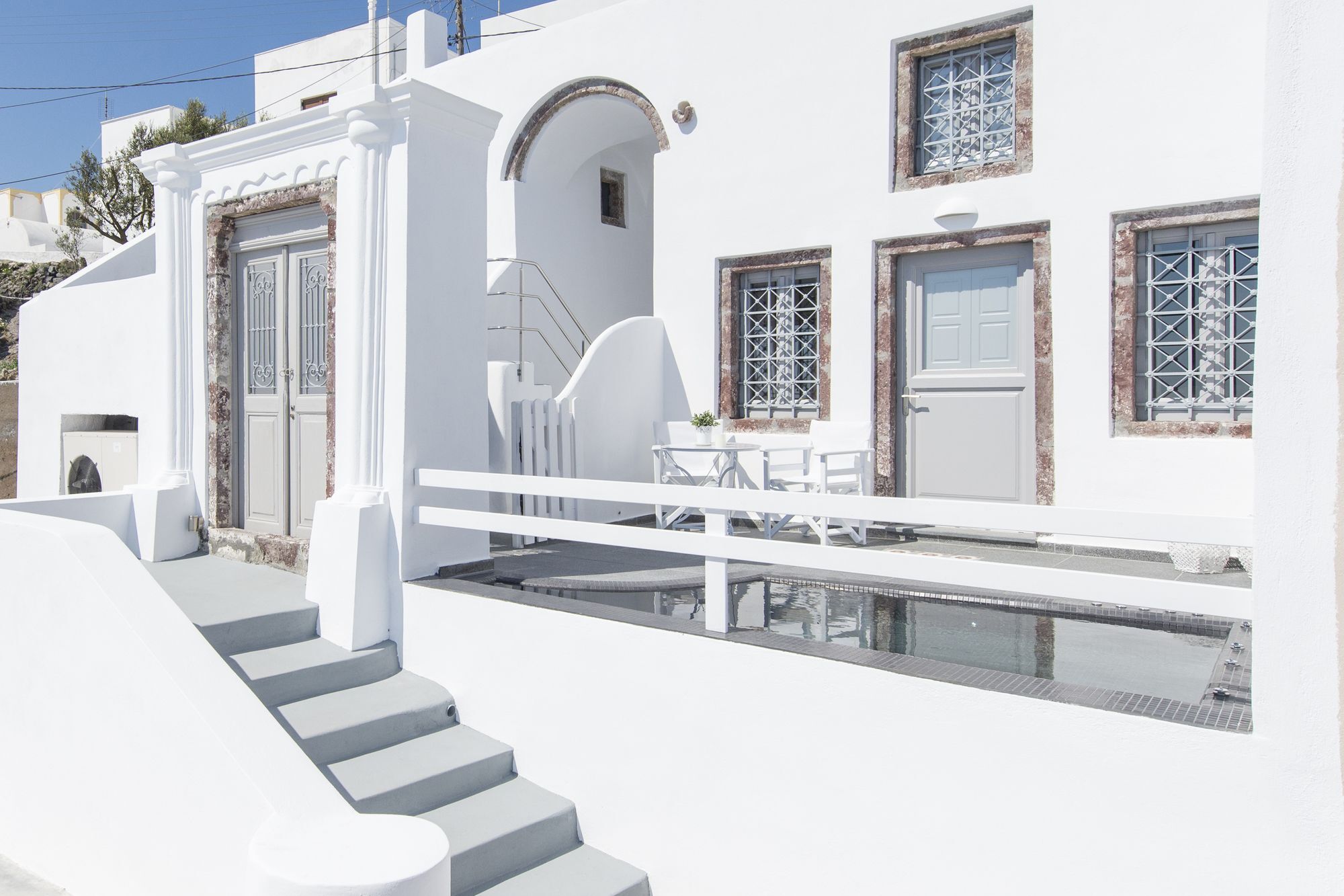 אימרוביגלי Senses Suites מראה חיצוני תמונה